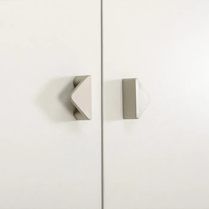 Эйп 11.40 Кровать + 13.334 Шкаф, цвет белый/дуб белый, сп. м. 800х1600 мм., б/м, основание есть, макс. нагрузка 80 кг., рек. выс. матр. 120 мм.