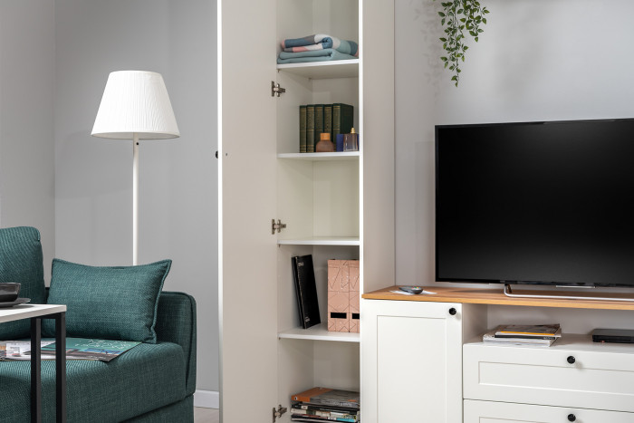 Остин 11.53 Кровать + ортопед + 13.227 Шкаф-пенал + 16.221 Комод, белый шагрень/дуб крафт золотой