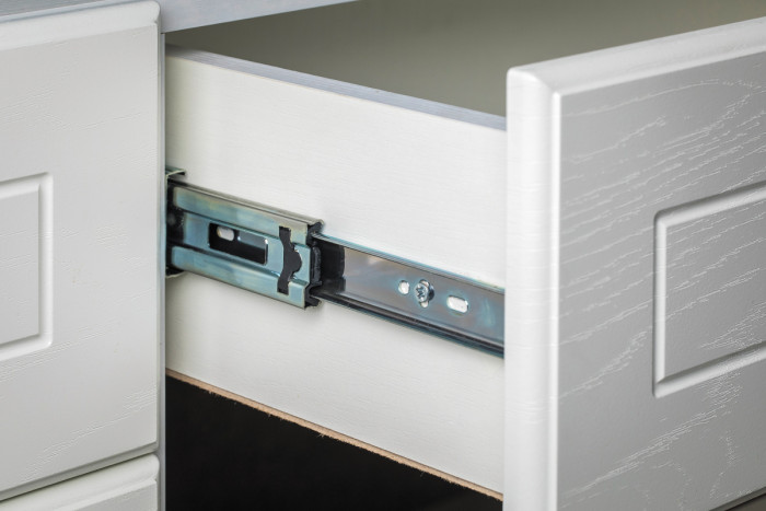 Ливерпуль Набор мебели 2, цвет ясень ваниль/белый, ШхГхВ 240х49,3х220,3 см.(без учёта карниза), ниша для тв 140х49х90 см.