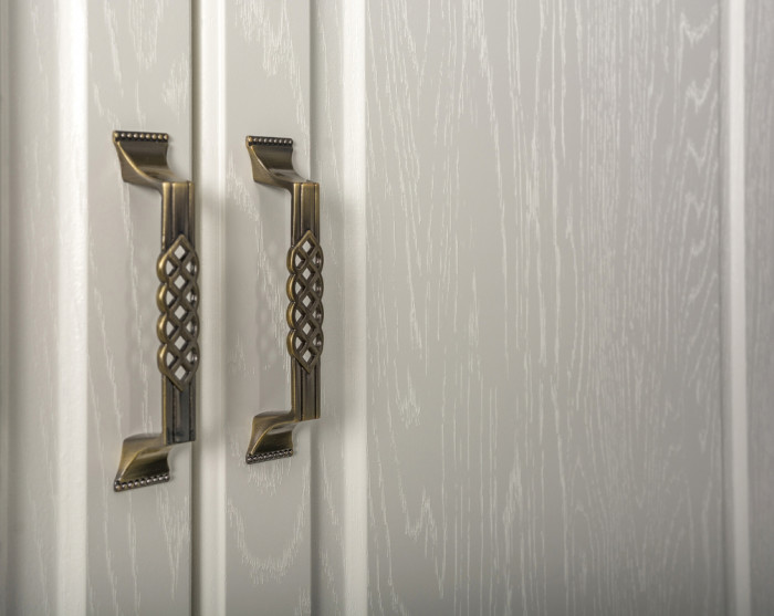 Ливерпуль Пуф 14.02 + Зеркало 03.242 + Шкаф для одежды + карниз 1000, цвет ясень ваниль/белый, универсальная сборка